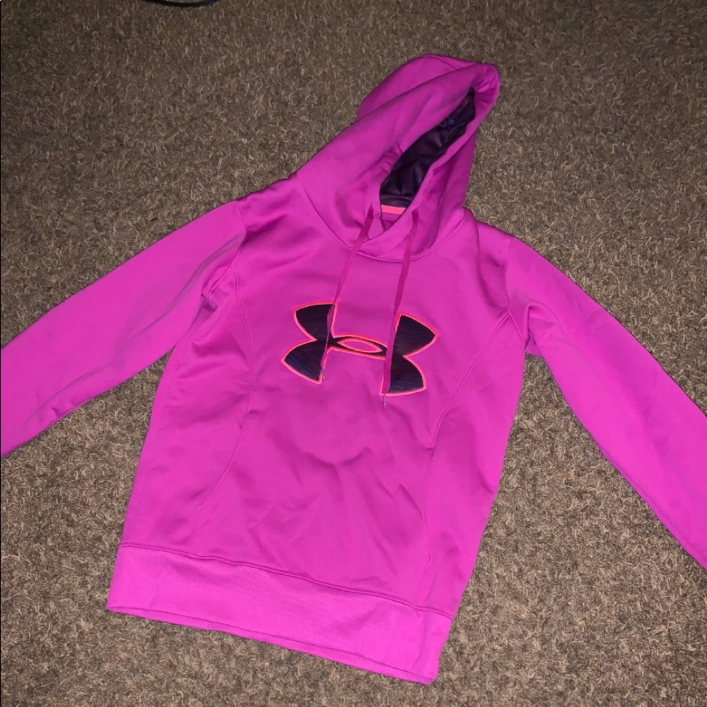 Under Armour Sweatshirt